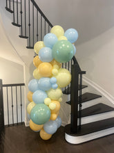 Load image into Gallery viewer, Balloon Garland "Pickup/Delivery"