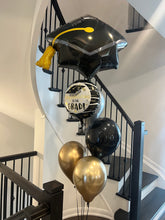 Load image into Gallery viewer, Graduation helium bouquet