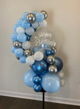 Load image into Gallery viewer, Globo Arrangement