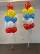 Load image into Gallery viewer, Helium bouquet consists of 13 helium latex balloons