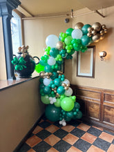 Load image into Gallery viewer, Balloon Garland Installation e.g. 3