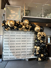 Load image into Gallery viewer, Balloon Garland Installation e.g. 1