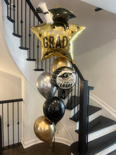 Load image into Gallery viewer, Graduation helium bouquet
