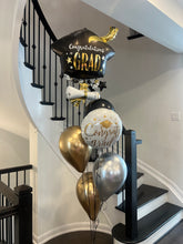 Load image into Gallery viewer, Graduation helium bouquet