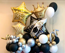 Load image into Gallery viewer, Graduation Bouquet