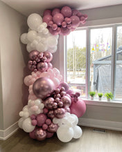 Load image into Gallery viewer, Balloon Garland Installation e.g. 1