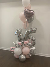Load image into Gallery viewer, The Sweet Bouquet