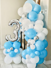 Load image into Gallery viewer, Garland & Tower Set