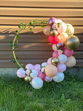 Load image into Gallery viewer, Small Circle Hoop