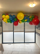 Load image into Gallery viewer, Balloon Garland "Pickup/Delivery"