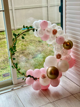 Load image into Gallery viewer, Small Circle Hoop