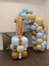 Load image into Gallery viewer, Garland & Tower Set