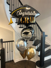 Load image into Gallery viewer, Graduation helium bouquet
