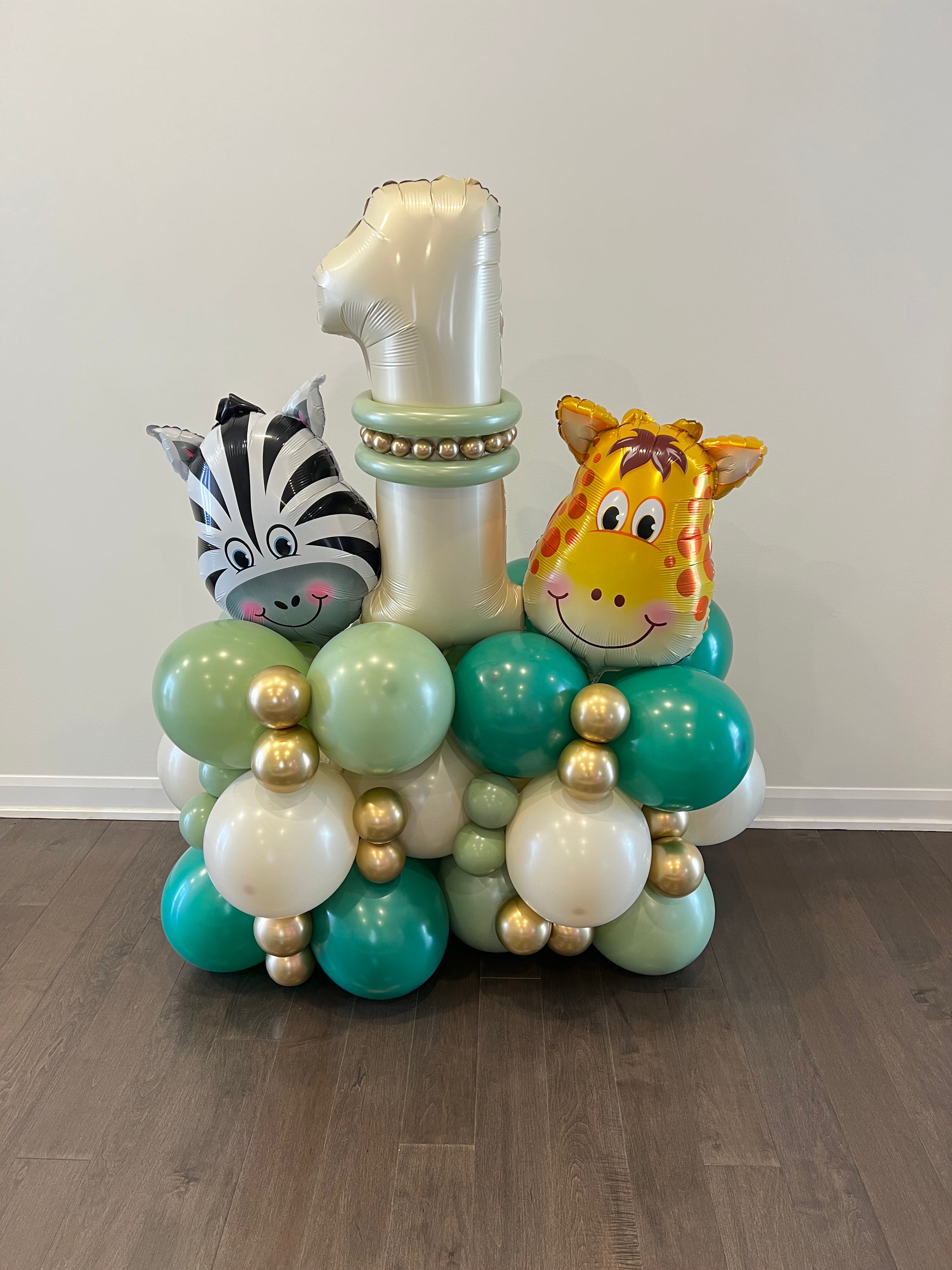 Themed Balloon Bouquet with One Number – The Balloons Lady
